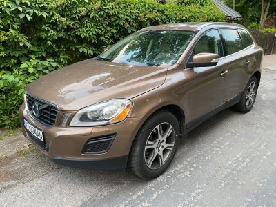 Volvo XC60 2011 r. 2.4 D5